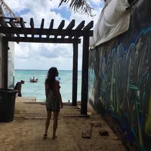 Meet your Posher, Lilly